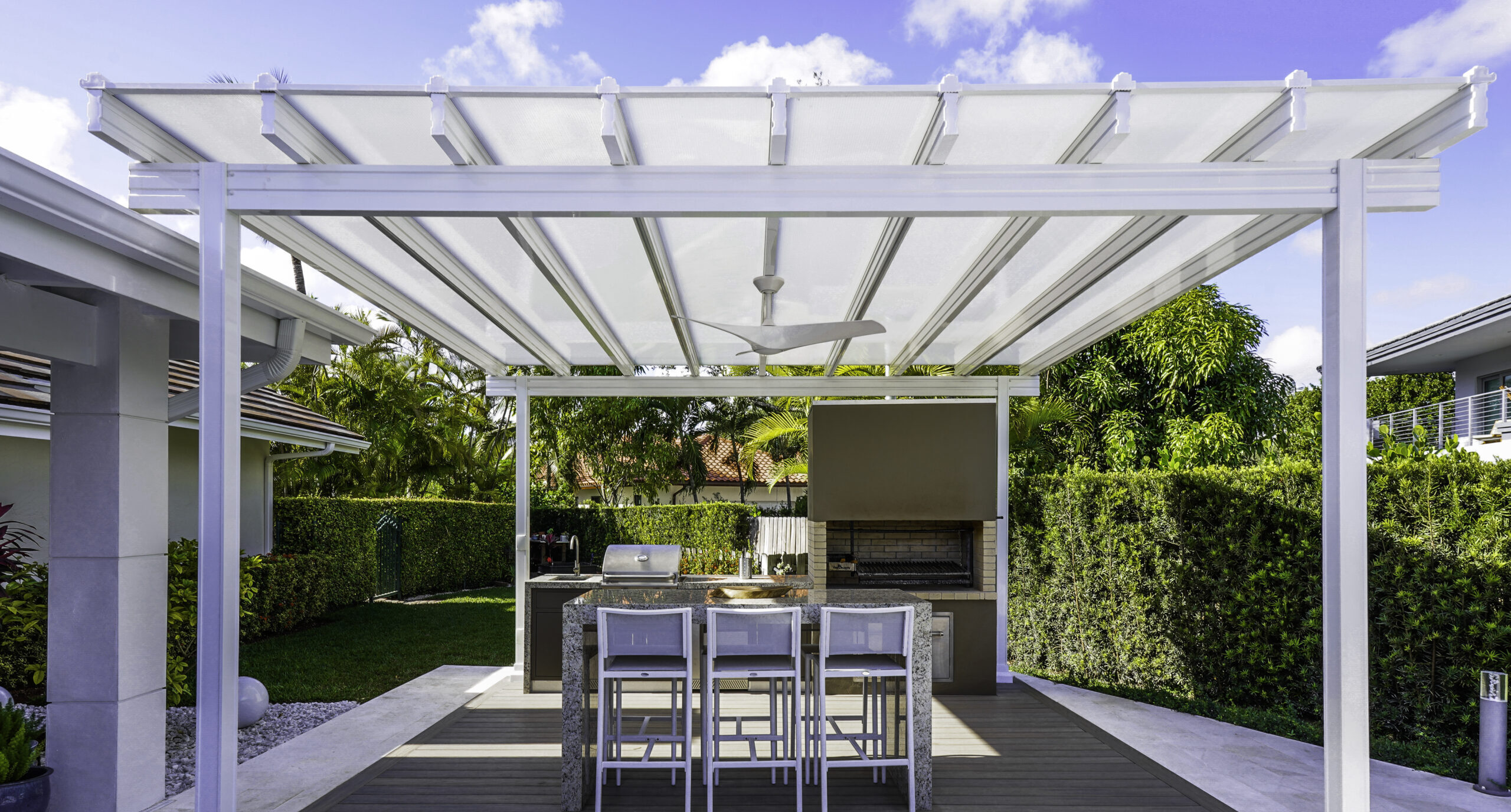 Choosing the Perfect Pergola for Your Knoxville Home