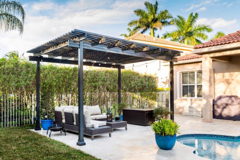 Renaissance Patio Freestanding Aluminum Aria Pergola